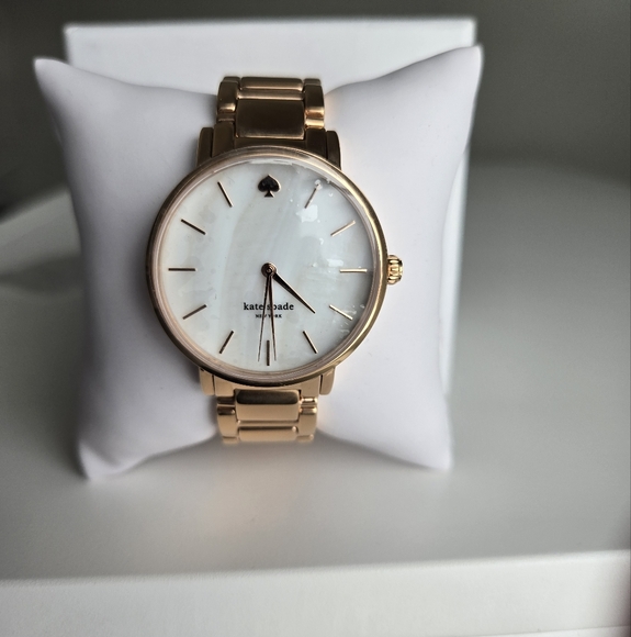Kate Spade Watch, New With Tags, Rose Gold Color - Picture 2 of 8